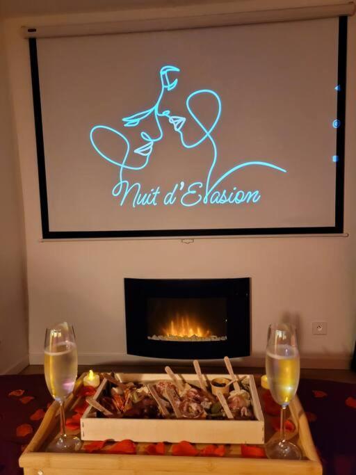 Nuit D'Evasion Love Room Avec Baignoire Balneotherapie Toulon Exteriér fotografie