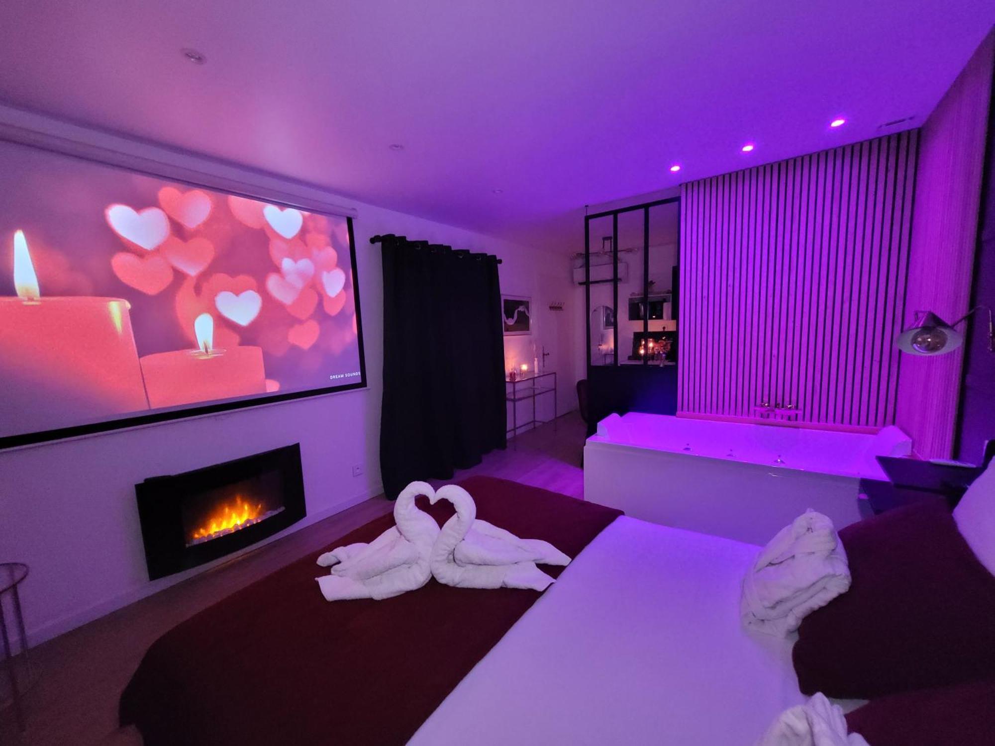 Nuit D'Evasion Love Room Avec Baignoire Balneotherapie Toulon Exteriér fotografie