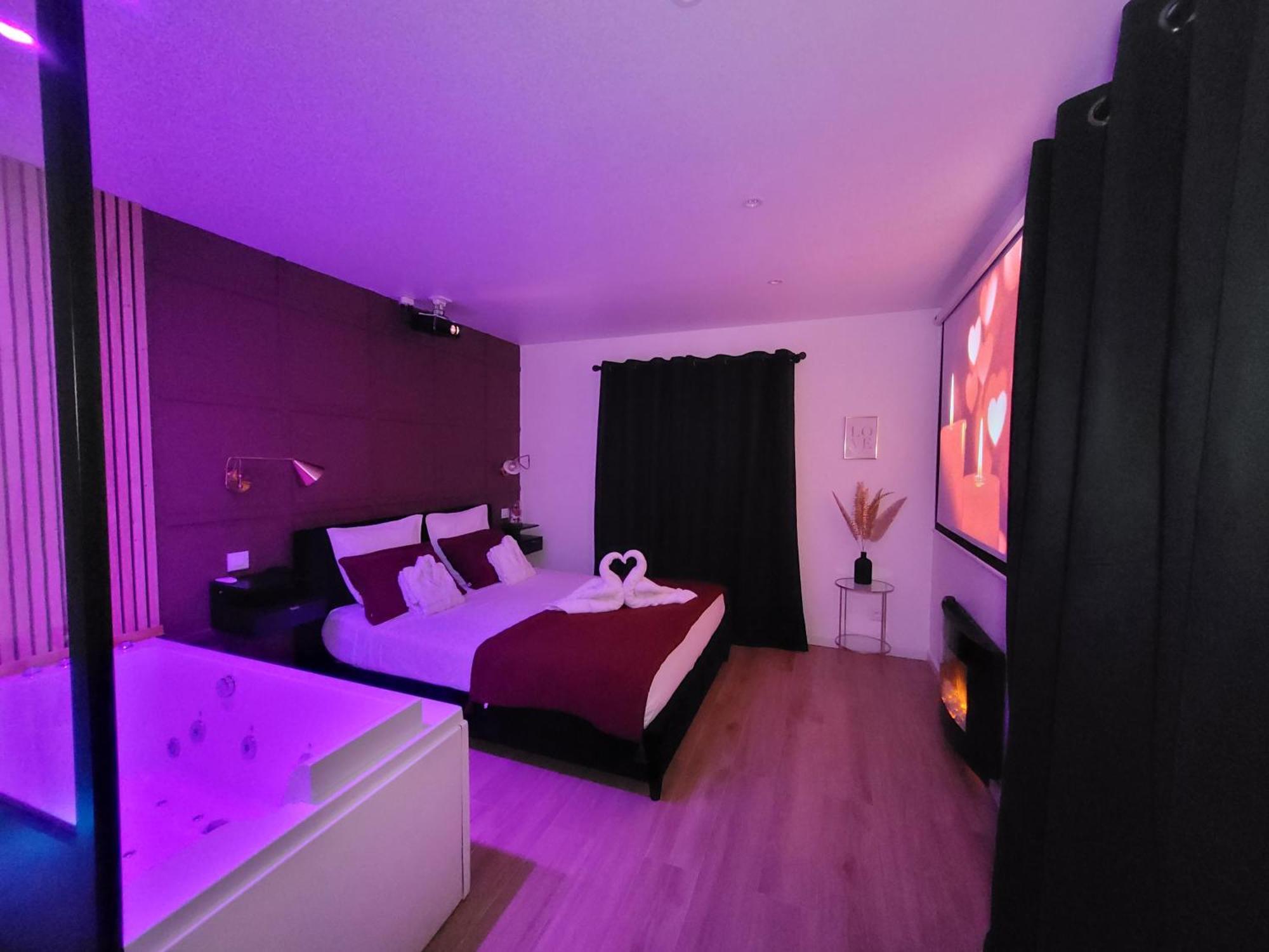 Nuit D'Evasion Love Room Avec Baignoire Balneotherapie Toulon Exteriér fotografie